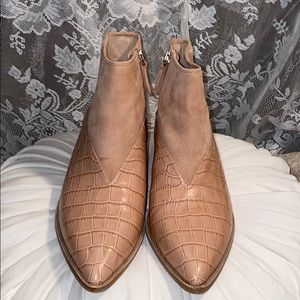 Tan Louise et Cie Ankle Boots